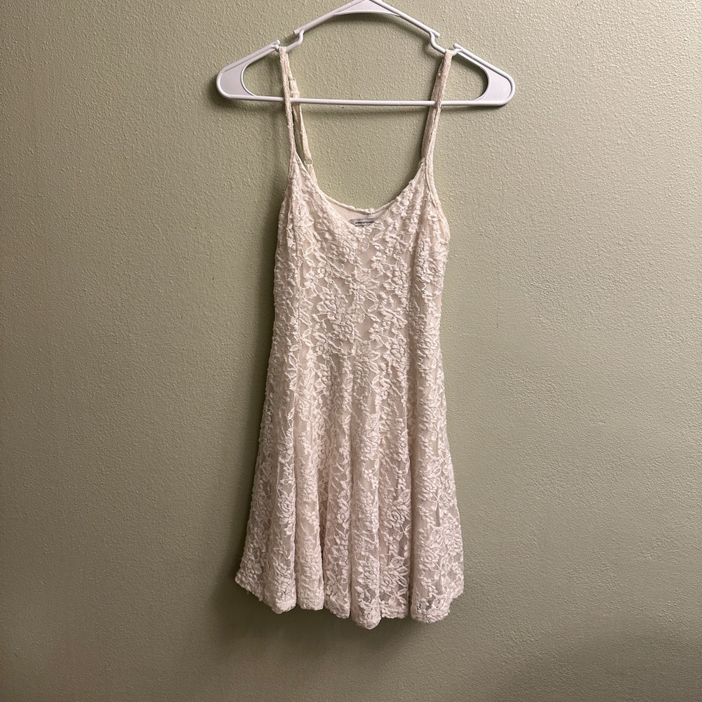 American Eagle Cream Lace Mini Dress Size Small